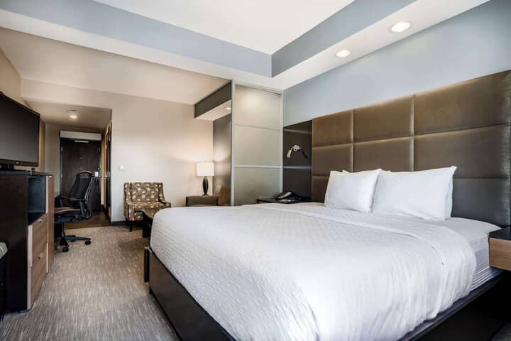 Room 18 of 45